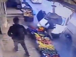 Arnavutköy’de Feci Kaza Okula Giden Çocuğa Araç Çarptı