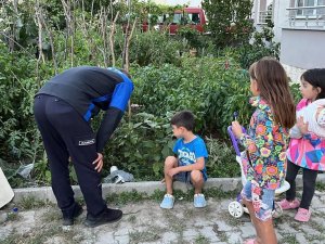 Yaralı Martıya Mahalleli Sahip Çıktı