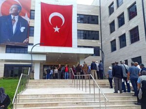 86 Milyonluk Destekten Yararlanmak İsteyen Çiftçiler Başvuru Merkezlerine Akın Etti