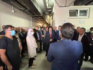 Sağlık Çalışanı Kalbine Yenik Düştü