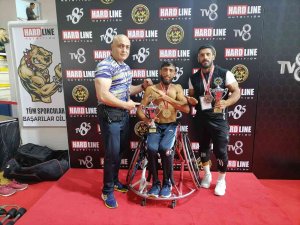 Ağrılı Bedensel Engelli Sporcu Türkiye Şampiyonu Oldu