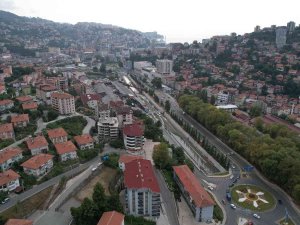 Açılışını Cumhurbaşkanı Erdoğan’ın Yaptığı Tünel Ve Yolu 8 Ayda 2,3 Milyon Araç Kullandı