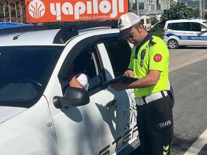 Binlerce Araç Kontrol Edildi, Sürücülere Ceza Yağdı