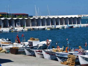 Amatör Balıkçılara 171 Kulübe