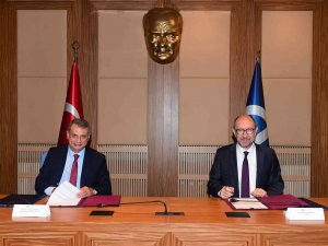 Anadolu Üniversitesinin Orta Asya Açılımları Sürüyor