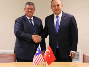 Dışişleri Bakanı Çavuşoğlu, Malezyalı Mevkidaşı Abdullah İle Görüştü
