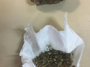 Uyuşturucu Satıcısı Güven Timlerinden Kaçamadı