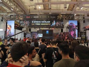 Gaming İ̇stanbul’da Rise Online Standına Yoğun İlgi