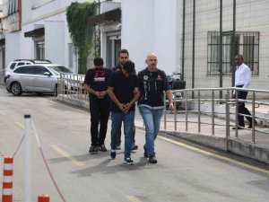 Hazır Kek Poşeti İçinde Esrar Sevkiyatı Polise Takıldı