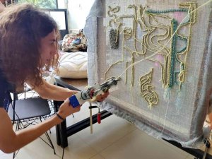 Öğrencilere Halı Üretimi Uygulamalı Gösterildi