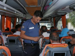 Düzensiz Göçle Mücadele Sürüyor