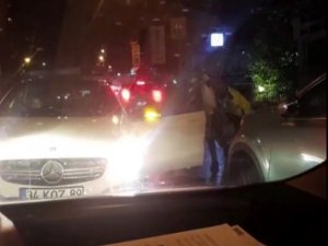 Kadıköy’de Alkollü Sürücü Kıskıvrak Yakalandı