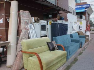 Üniversitelerin Açılmasıyla İkinci El Eşya Satıcılarında Hareketlilik