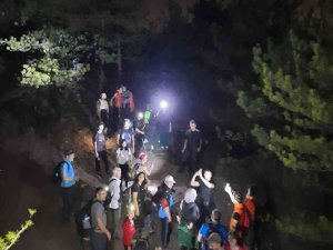 Doğa Tutkunları Soğuk Havaya Aldırış Etmedi