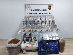 Kaçak Sigara İmalatçısı, Jandarmanın Operasyonuyla Yakalandı