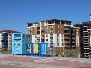 Atık Malzemeler Geri Dönüşüme Kazandırılıyor