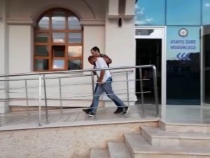 Konya’da Otomobillerden Hoparlör Ve Teyp Çalan Şahıs Yakalandı
