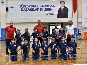 Osmangazi’de Geleceğin Badmintoncuları Yetişiyor