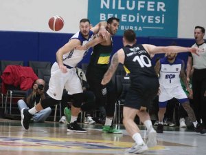 Frutti Extra Cup’ta Frutti Extra Bursaspor, Finale Yükseldi