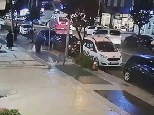 Otomobilin Çarptığı Yayanın Ayakları Yerden Kesildi