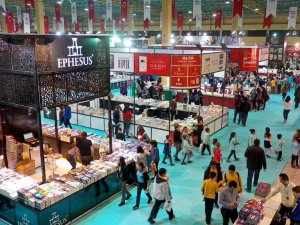 Ege’nin En Büyük Kitap Fuarı Kapılarını 5. Kez Açıyor
