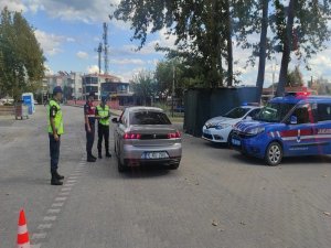 Balıkesir’de 115 Aranan Şahıstan 20’si Tutuklandı