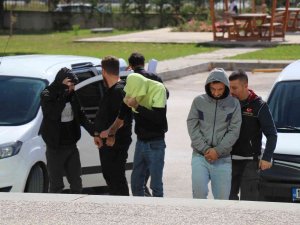 Tem’de Uyuşturucu Operasyonu: 3 Gözaltı
