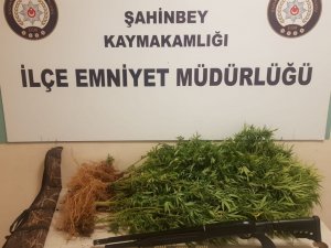 Saksıda Uyuşturucuya Polis Darbesi