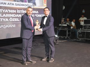 17 Bin İstihdam Sadıkoğlu’na Ödül Getirdi