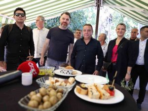 Food Fest Antalya Gastronomi Festivalinde ‘Zeytin Hasadı’