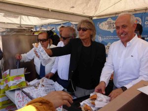 Mersin’de Karaduvar Balık Festivali Coşkusu