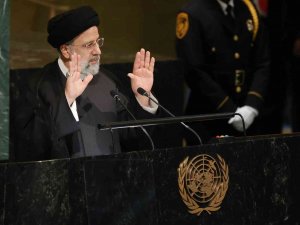 İ̇ran Cumhurbaşkanı Reisi’den Protestolara Karşı "Kararlı Mücadele" Vurgusu