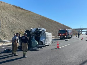 İ̇zmir’de Otoyolda Trafik Kazası:1 Yaralı