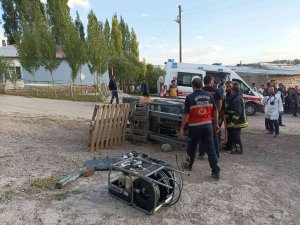 Özalp’ta Forkliftin Altında Kalan Sürücü Öldü
