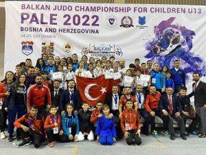 Minikler Balkan Şampiyonası İlk Gününde 14 Madalya