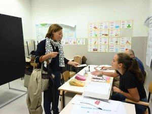 İ̇talya’da Halk, Erken Genel Seçim İçin Sandık Başında