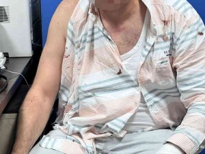 Doktorun Bir Kuzenini Öldürüp, 2 Kuzenini De Yaraladığı Anlar Kamerada