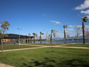 Körfez Atalar Sahil Parkı’nda Sona Doğru