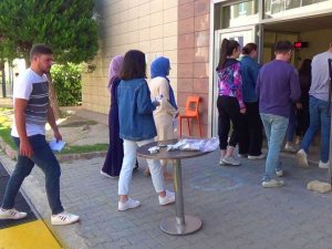 Kapıların Kapanmasına Saniyeler Kala Sınava Yetiştiler