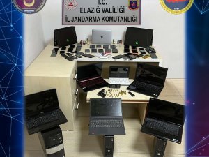 Elazığ Merkezli 4 İlde Telefon Dolandırıcılığı Operasyonu: 30 Gözaltı