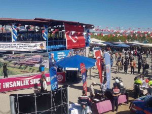 Jandarmadan Festival Misafirlerine Bilgilendirme