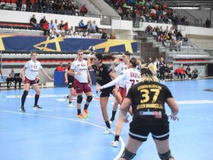 Ehf Kadınlar Şampiyonlar Ligi: Kastamonu Belediyespor: 26 - Rapid Bükreş: 33