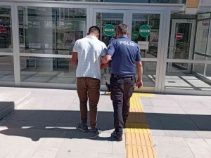 Elazığ’da Camiden Hırsızlık Yapan Zanlı Tutuklandı