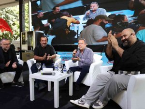 Antalyalılar Ünlü Şeflerin Söyleşi Ve Workshopuna Akın Etti