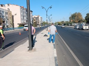 Otomobilin Çarptığı 14 Yaşındaki Kız Hayatını Kaybetti
