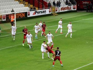 Tff 2. Lig: 24erzincanspor: 2 - Menemen Fk: 1