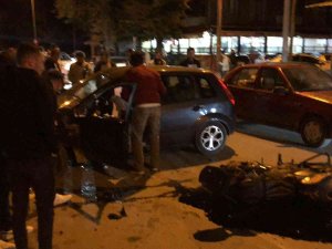 Otomobil İle Motosiklet Çarpıştı: 2 Yaralı