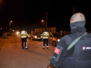 Erenler Mahallesinde Polis Denetimi
