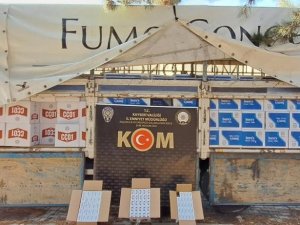 Kamyonla Getirilen Makaronlar Piyasaya Sürülmeden Yakalandı