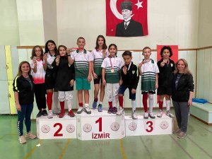 Manisa Bbsk’lı Eskrimcilerden 16 Madalya